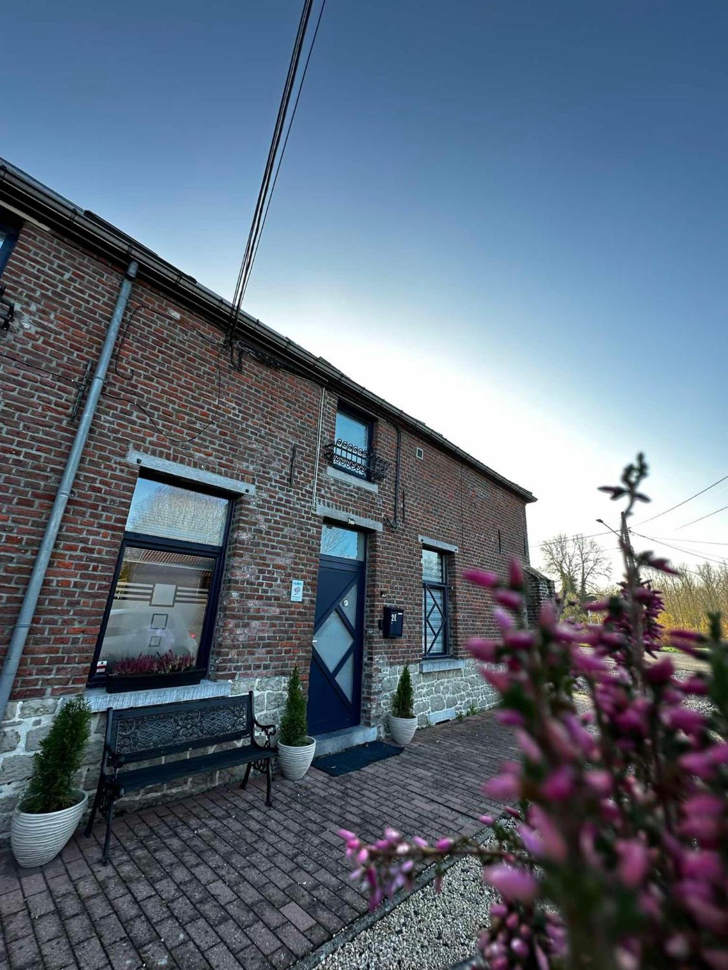 Residence Du Moulin 2E Grand Appartement 6 Personnes Boussu-lez-Mons Luaran gambar
